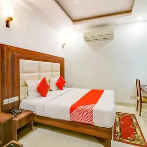 *** Hotel Airport View India
